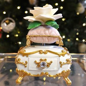 Vintage Avon Eternal Rose Turning Music Trinket Box Plays Endless Love 1999